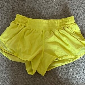 Lululemon Hotty Hot Shorts Yellow